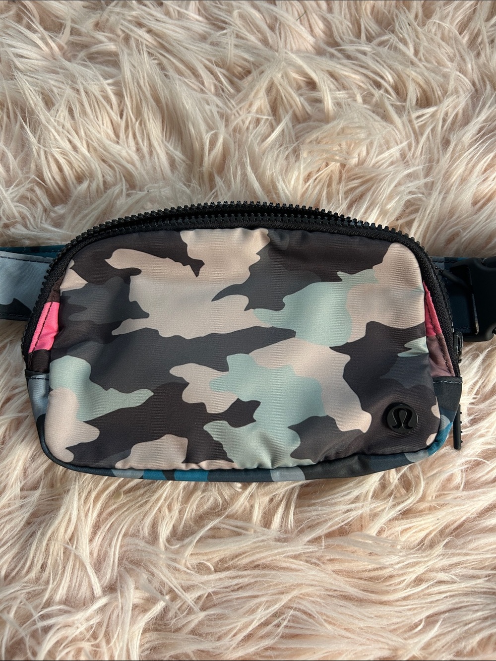 lululemon athletica Camo Crossbody Waist Pack Green, Grey, Blue & Pink